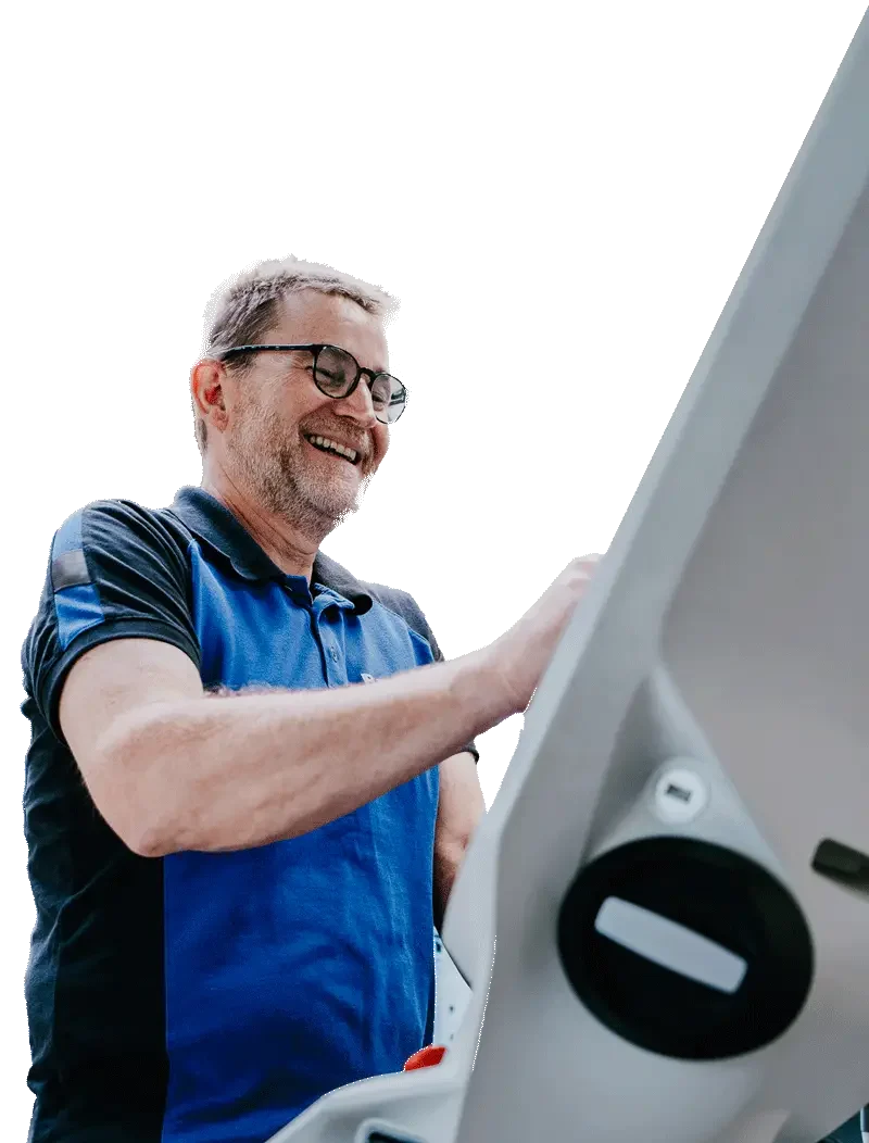 Mitarbeiter von Brill Maschinenbau bei der Arbeit